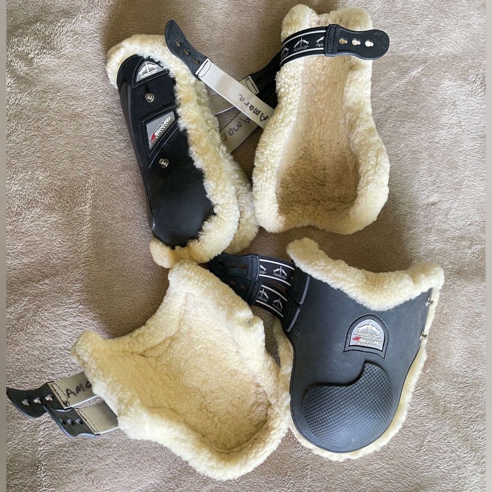 Veredus Grand Prix sheepskin Black front and hind boots set
